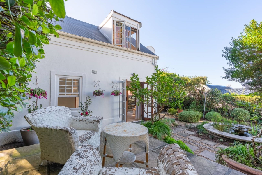 4 Bedroom Property for Sale in Kalk Bay Western Cape